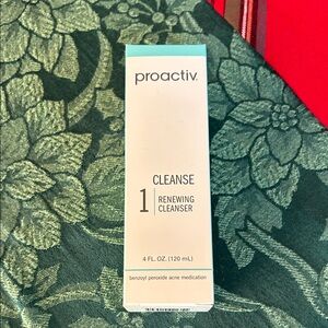 Proactiv Cleanse Renewing Cleanser